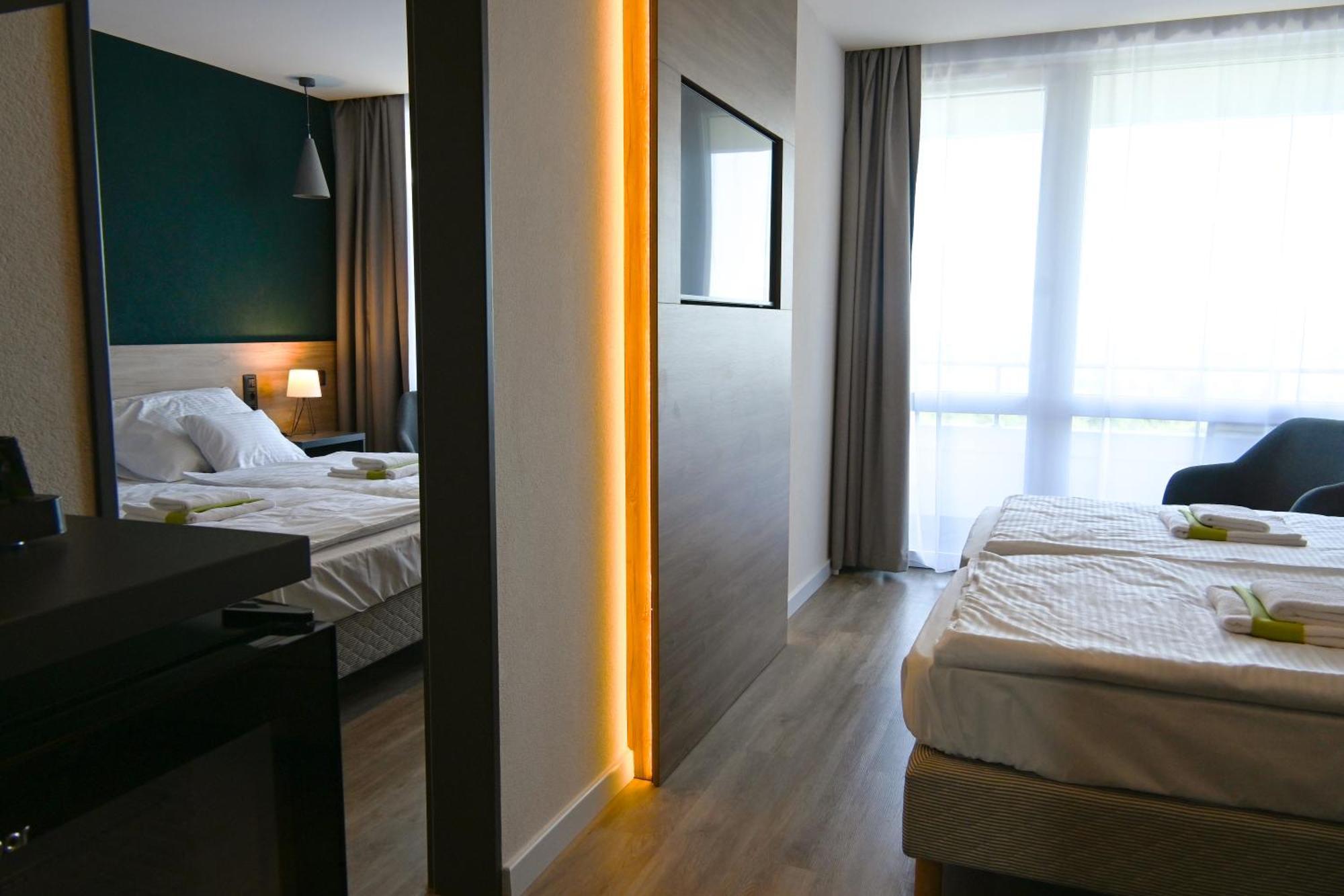Hotel Szieszta Sopron Dış mekan fotoğraf