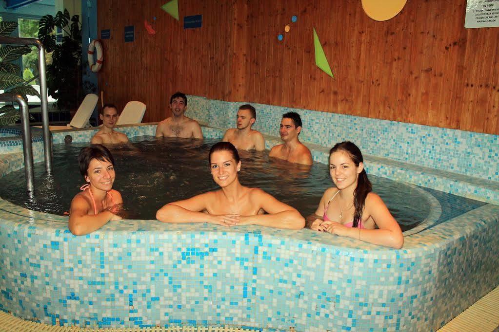 Hotel Szieszta Sopron Dış mekan fotoğraf