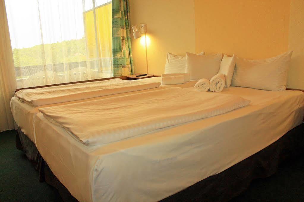 Hotel Szieszta Sopron Dış mekan fotoğraf