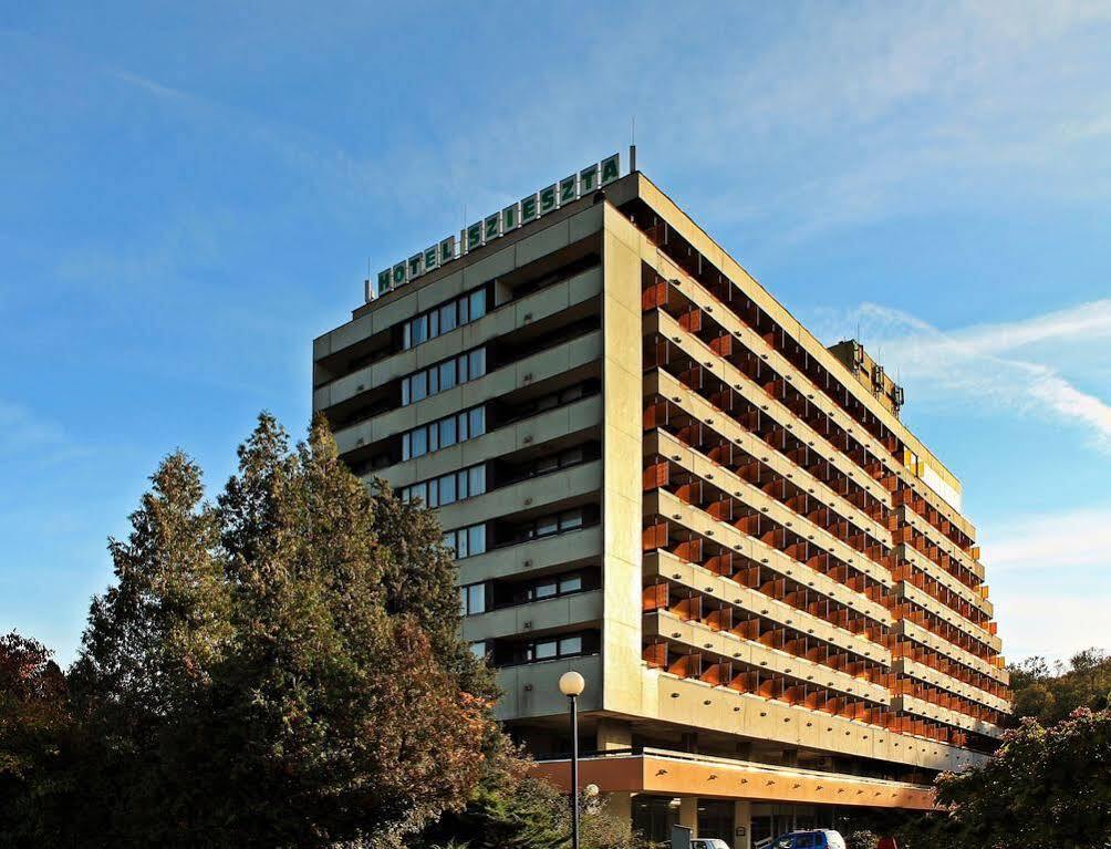 Hotel Szieszta Sopron Dış mekan fotoğraf